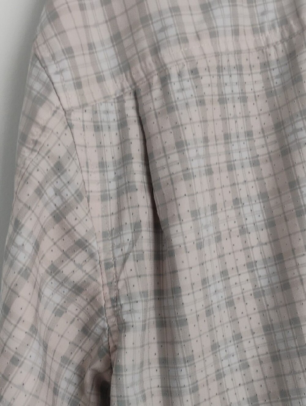 Huk Men's Tide Point Short Sleeve Gray Beige Plaid Fishing Shirt Ventilated - L - Picture 8 of 12